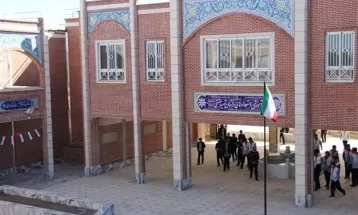 انتظار ۱۰ ساله مردم گناباد برای دانشگاه فرهنگیان!