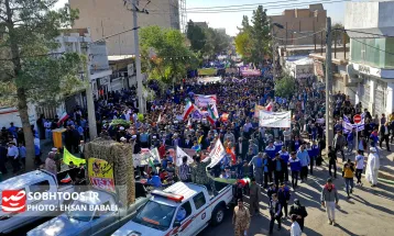 خروش انقلابی مرزداران سرخسی علیه استکبار جهانی