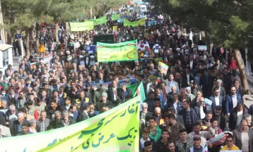راهپیمایی یوم‌الله 22 بهمن در رشتخوار