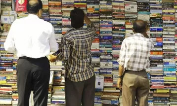 ‌حال و روز ناخوش بازار کتاب در مشهد