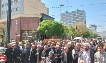 مراسم تشییع پیکر پدر شهیدان دهنوی در مشهد
