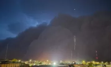طوفان با سرعت ۶۰ کیلومتر کاشمر را درنوردید