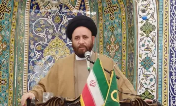 مبارزات ائمه(ع) برای تٱسیس حکومت اسلامی‌ بود