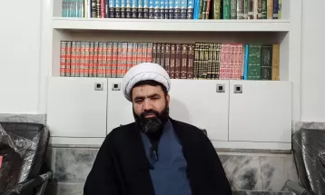 آیت‌الله رئیسی  با مردم آمیخته بود