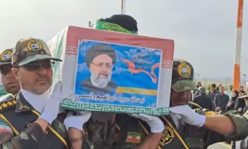 ورود پیکر رئیس جمهور به فرودگاه مشهد