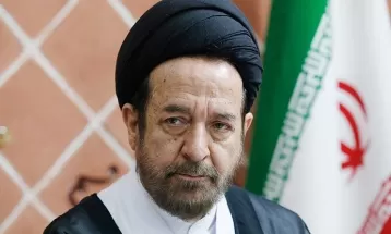 کنار رفتن انقلابی‌ها با روی کار آمدن تسلیم‌طلب‌ها