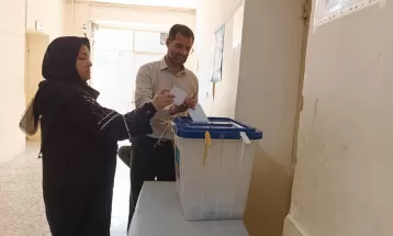 به نیابت از شهدا در انتخابات شرکت کرده‌ایم
