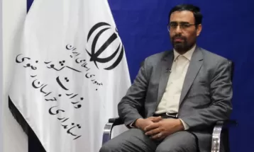 رای دهندگان کارت‌ملی یا شناسنامه همراه داشته باشند