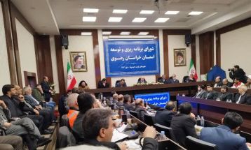 تمرکززدایی و کوچک‌سازی دولت یک ضرورت است