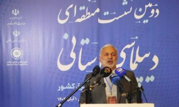 دیپلماسی استانی عامل توسعه اقتصادی استان‌ها
