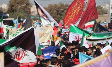 حماسه دانش‌آموزان مشهدی در ۱۳ آبان ۱۴۰۴
