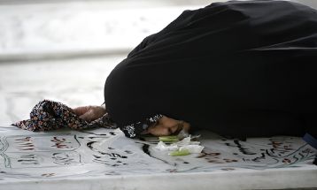 تا مادر شهید هست، «ایران» یتیم نمی‌ماند