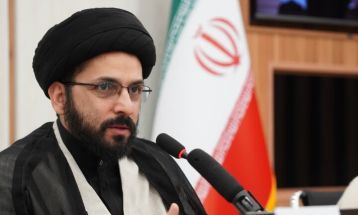 مقابله با بزک پهلوی با محتوای سنددار هوش‌مصنوعی