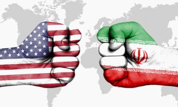 ارتباط با آمریکا کلید حل مشکلات داخلی نیست