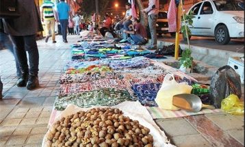 تب و تاب خرید شب عید در تربت‌جام