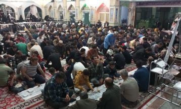 بهره‌مندی ۳۰هزارنفر از سفره افطاری ساده امامزادگان طرقبه