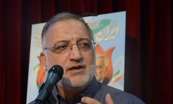 اساتید بسیجی می‌توانند معمار ایران آینده باشند