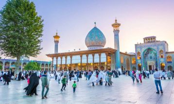 شاهچراغ(ع)، نماد ولایت‌مداری بصیرت است
