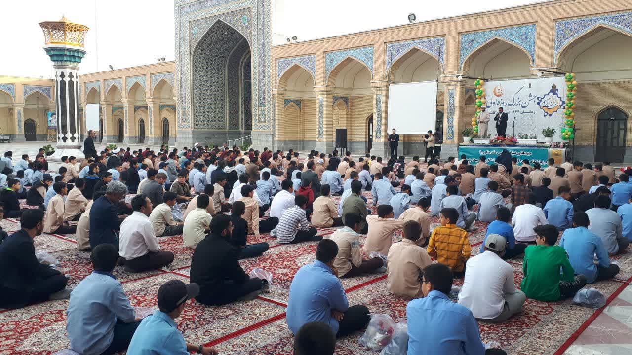 جشن پسران روزه اولی در کاشمر برگزار شد