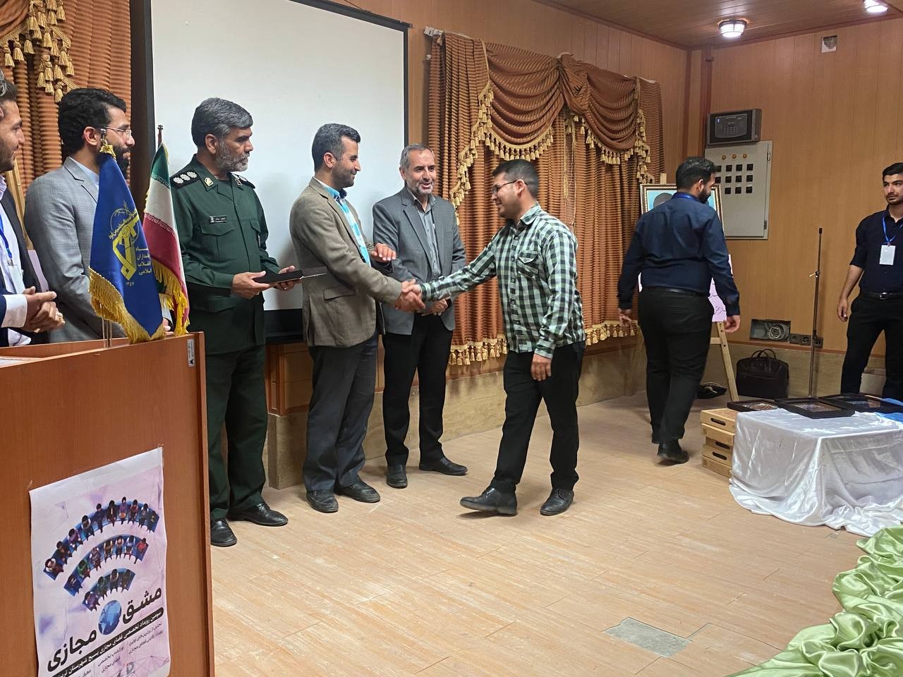 تجلیل از فعالان فضای مجازی در شهرستان تربتجام