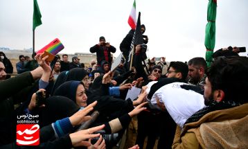 تشییع پیکر شهید گمنام 16 ساله در قوچان