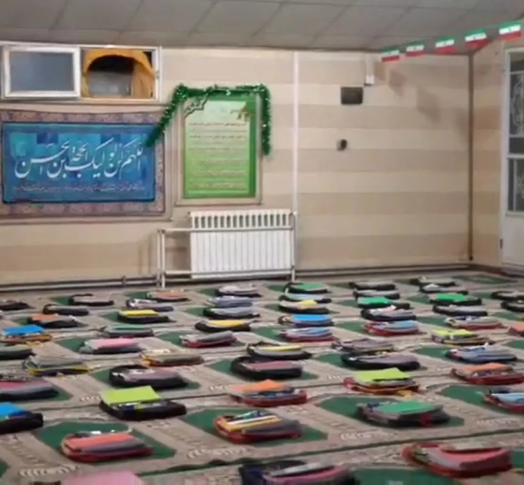 توزیع بیش از ۱۵۰بسته کمک‌تحصیلی در کاشمر