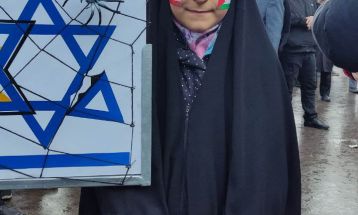 وارثان انقلاب در میدان