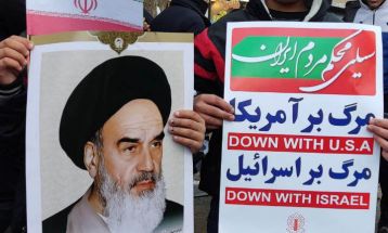 وارثان انقلاب در میدان