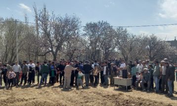 برگزاری مسابقات کشتی باچوخه‌ در روستای کوه‌سخت نیشابور